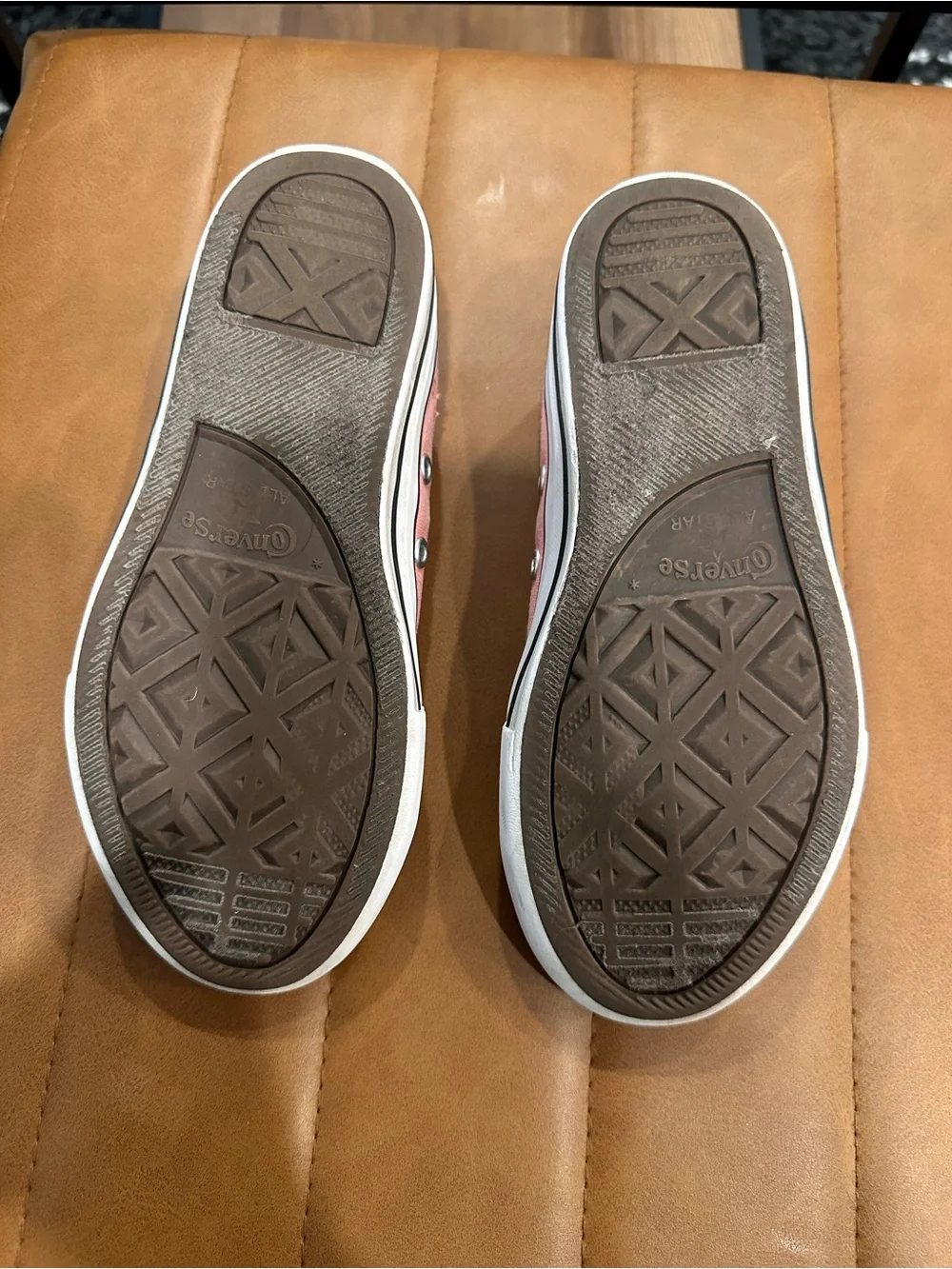 Pink Slip-on Converse